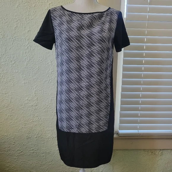 armani exchange black and white dress A/X Armani Exchange | Dresses | Ax Armani Exchange Size Xs Dress Black White  Geometric Shift Pull Over